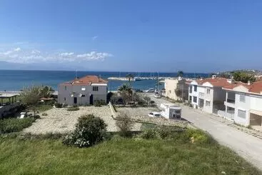Deniz Kızı Otel çeşme