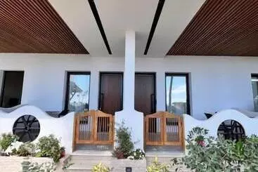 簡易ホテル Happy Stay