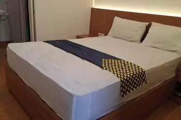 ホテル Bintang Khanida Syari Ah