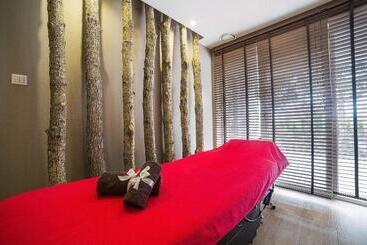 هتل Atrium Apartamenty