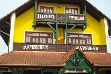 Hotel Napsugár