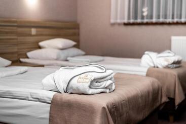 فندق Aquarius Restaurant Wellness Spa