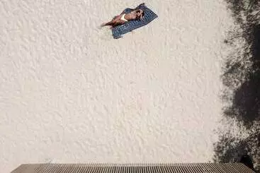 ホテル Innit Lombok