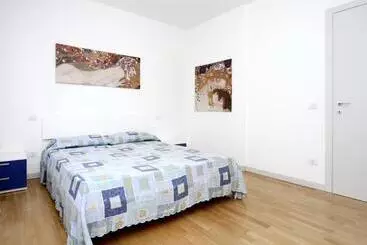 アパートホテル Dune Dependance