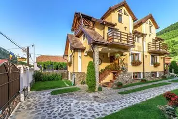 Pensiunea Casa Loloiu