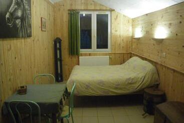 مبيت وإفطار Chambre Triple Du Grand Sapin