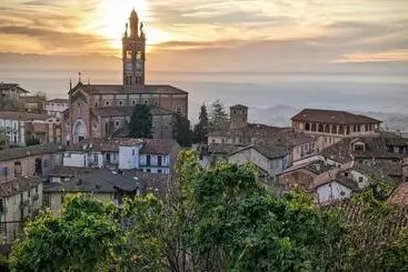 Pension Charming Barolo Wine Loft