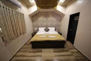 Resort The Leonia Heritage