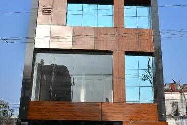 Retkeilymaja Paradise Inn