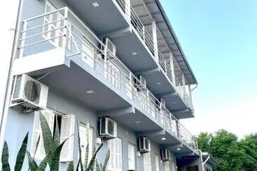 アパートホテル Res. Hostel