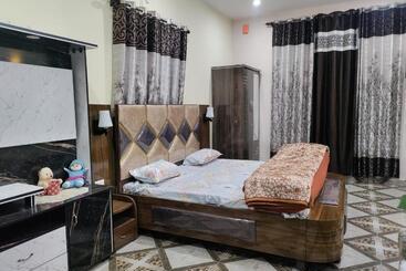 ベッドアンドブレックファースト Homestay Palampur View