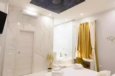 Bed and Breakfast Enchanting Suites Salerno