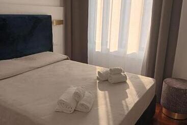 B&bari, Via Crollalanza