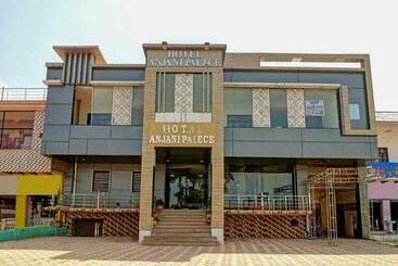 호텔 Anjani Palace