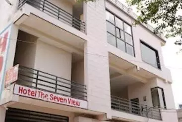 ホテル Seven View Durg