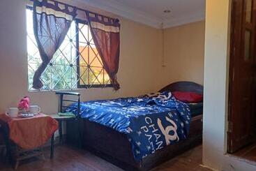 پانسیون One Piece Kampot