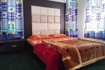 ペンション Moonlight