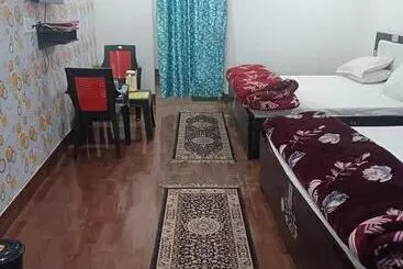 Pensão Somnath Residency