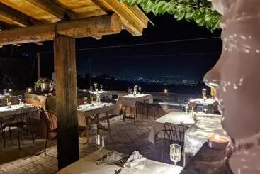 استراحتگاه Podere Dell Etna Segreta   Essential Nature