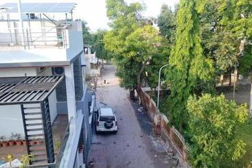 Ostello Mahakal Guest House