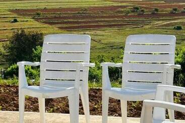 Cozy Farm 3bdrm 8 Km Thababosiu