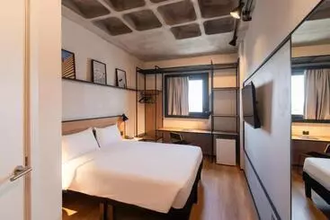 ホテル Ibis Tubarão