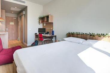 호텔 Livensa Living Studios   Valencia Viveros