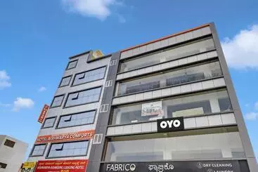 Oyo Hotel Aishwarya Comforts