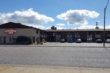 هتل Country Hearth Inn Iron Mountain