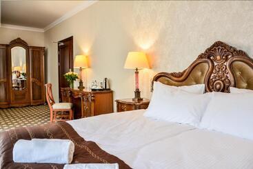 Otel Komoda Club Residence