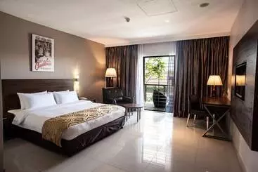 Hotel Laguna