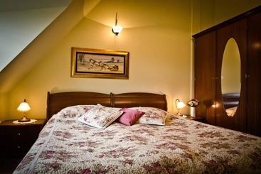 Hotel Miasteczko Galicyjskie