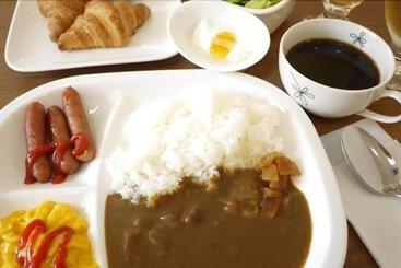 בית מלון כפרי Select Inn Shikoku Chuo