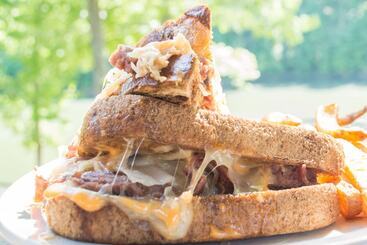 فندق Skyline Lodge