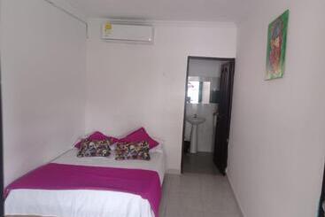 Hotel Los Tambos Del Caribe Beach