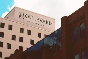 Plaza Hotel & Boulevard Convention   Vale Dos Vinhedos