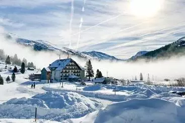 Hotel Familien  Und Jugendgästehaus Schönfeld