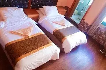 مُتل Crystal Hotel فندق كريستال