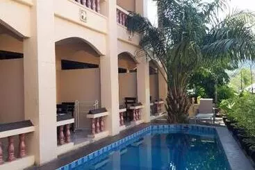 アパートホテル Thalassa