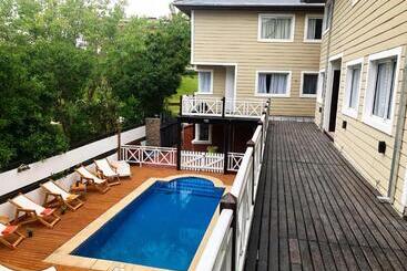 هتل آپارتمان Valeria Costa Y Mar