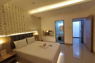 Honey Hotel Balibago