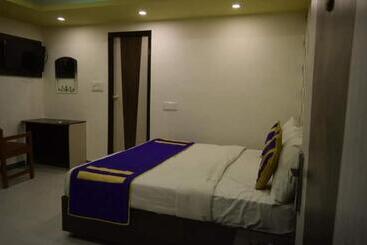 בית מלון כפרי Zoz Udaipur