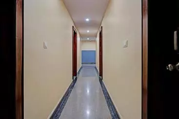 Oyo Hotel Grand Meridian