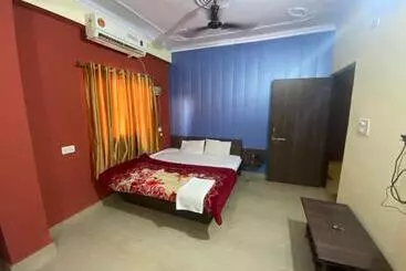 Pensão Arvi Guest House