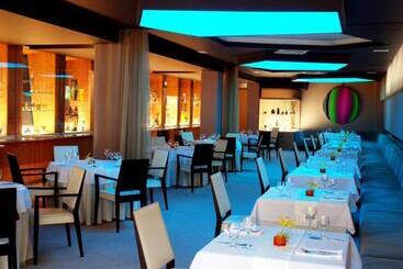 בית מלון כפרי Ar Golden House