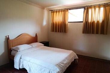Pension La Rivera Chamba