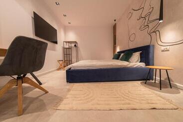 The Public Aparthotel 3