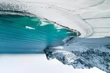 Retkeilymaja Unstad Surfpacker