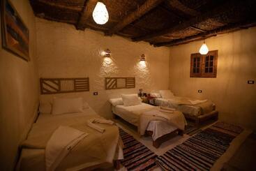 هتل Eswan Island Ecolodge