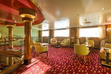 هتل M/y Alyssa 4 Or 7 Nights From Luxor Each Monday And 3 Or 7 Nights From Aswan Each Friday